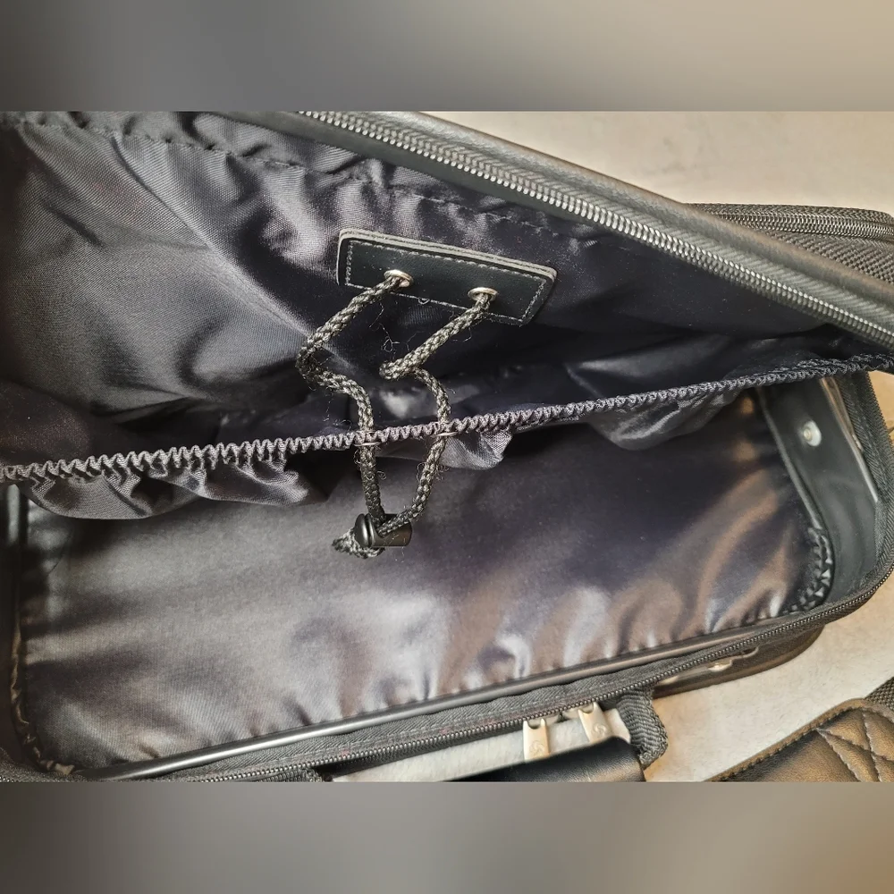 Samsonite Black Travel Tote Carry-On Bag Overnight Business Briefcase 17